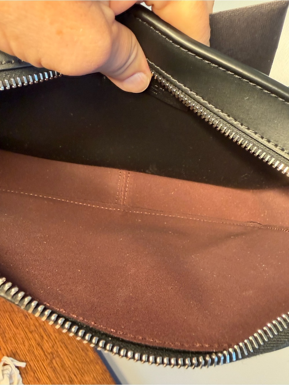 NWOT Valentino Garavani VLTN Leather Belt Bag/Crossbody w/COA & Dust Bag Unisex - Picture 11 of 14